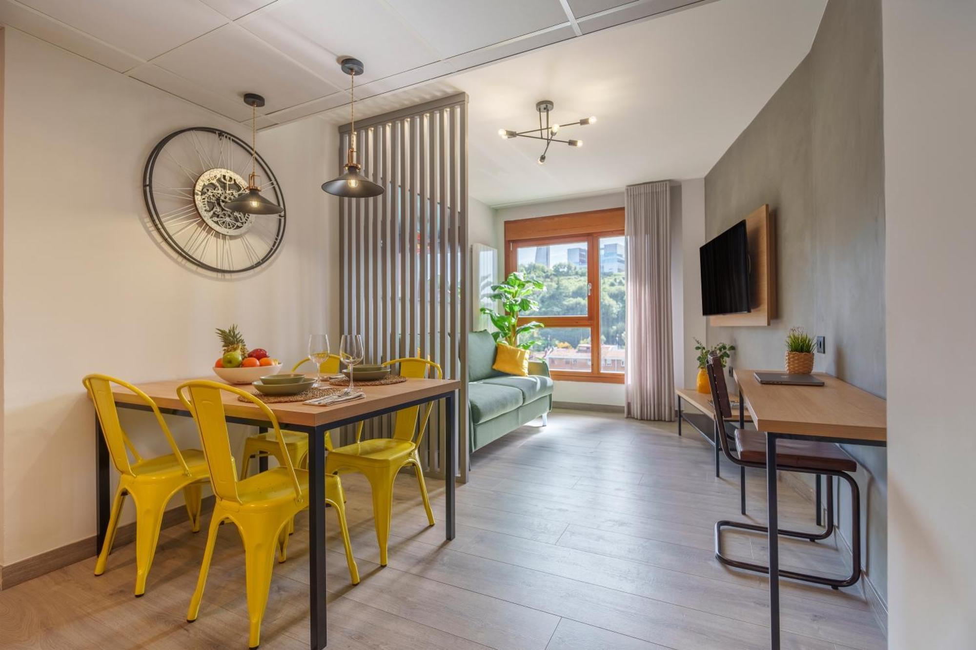 Spirit Apartamentos Atxuri Bilbao Bagian luar foto
