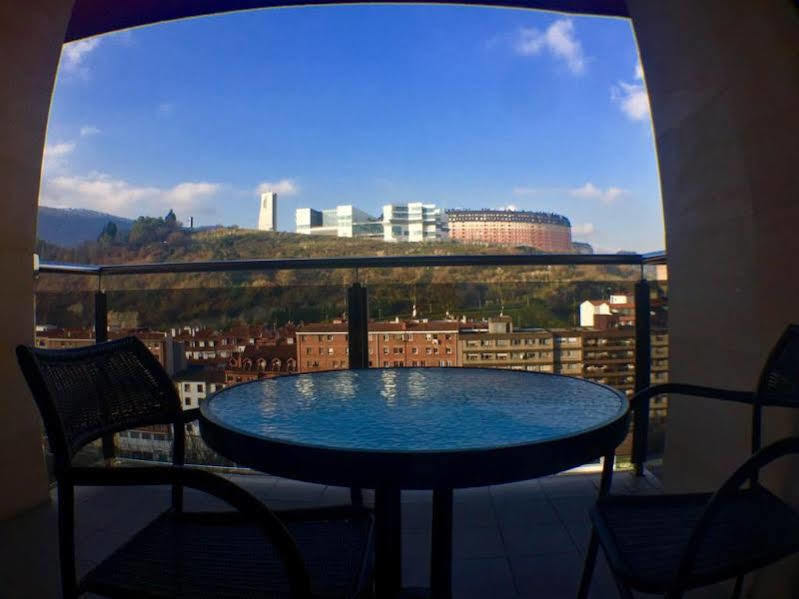 Spirit Apartamentos Atxuri Bilbao Bagian luar foto